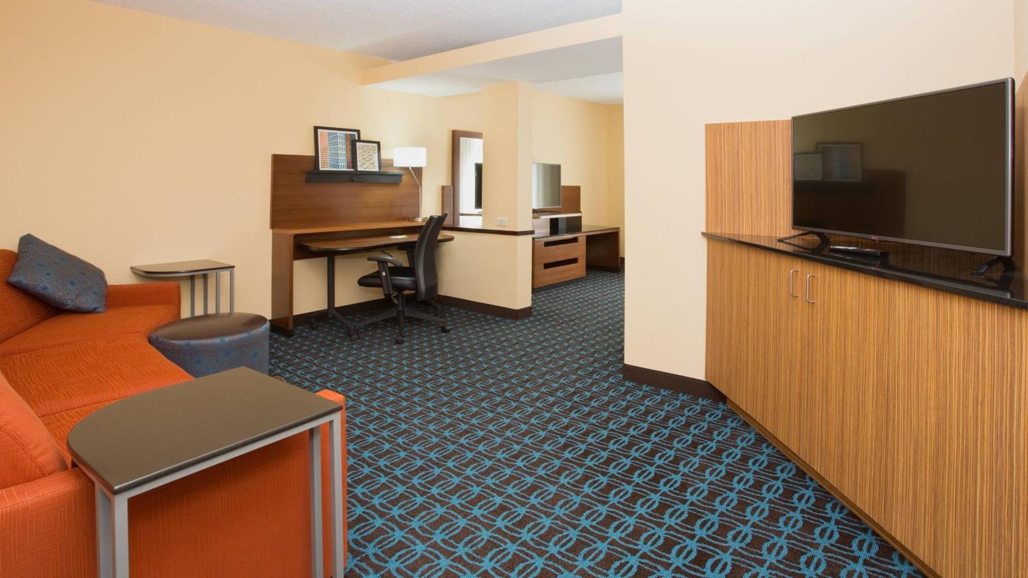 Fairfield Inn & Suites By Marriott Boston Milford Exteriér fotografie