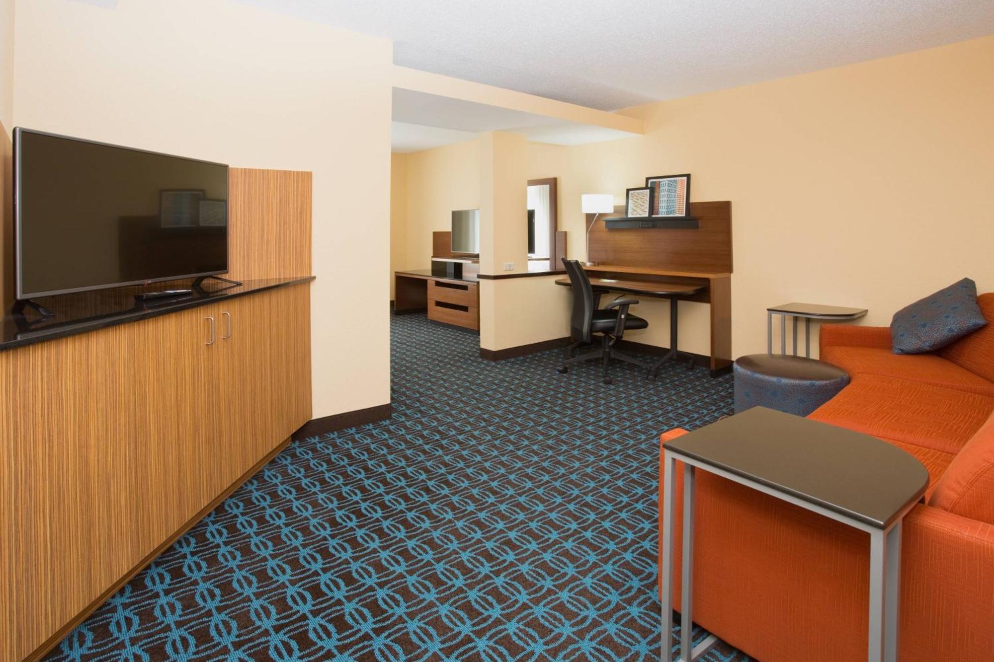 Fairfield Inn & Suites By Marriott Boston Milford Exteriér fotografie