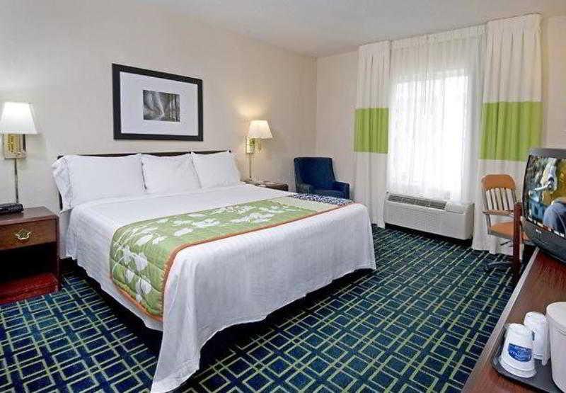 Fairfield Inn & Suites By Marriott Boston Milford Exteriér fotografie